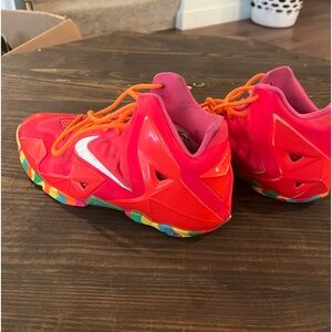 Girls Nike basketball shoes size 7y